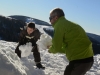 Course de yooner, construction d'igloo, recherche arva... jouons et apprenons dans la neige avec les Accompagnateurs en montagne du Refuge du Sotré !