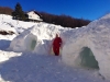 Course de yooner, construction d'igloo, recherche arva... jouons et apprenons dans la neige avec les Accompagnateurs en montagne du Refuge du Sotré !