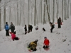 Course de yooner, construction d'igloo, recherche arva... jouons et apprenons dans la neige avec les Accompagnateurs en montagne du Refuge du Sotré !