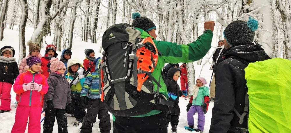 Raquettes pour les scolaires dans les Vosges au Refuge du Sotré !