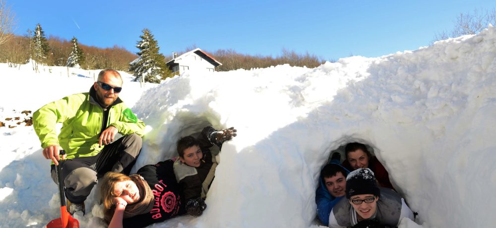Jeux de neige dans les Vosges avec le Refuge du Sotré !