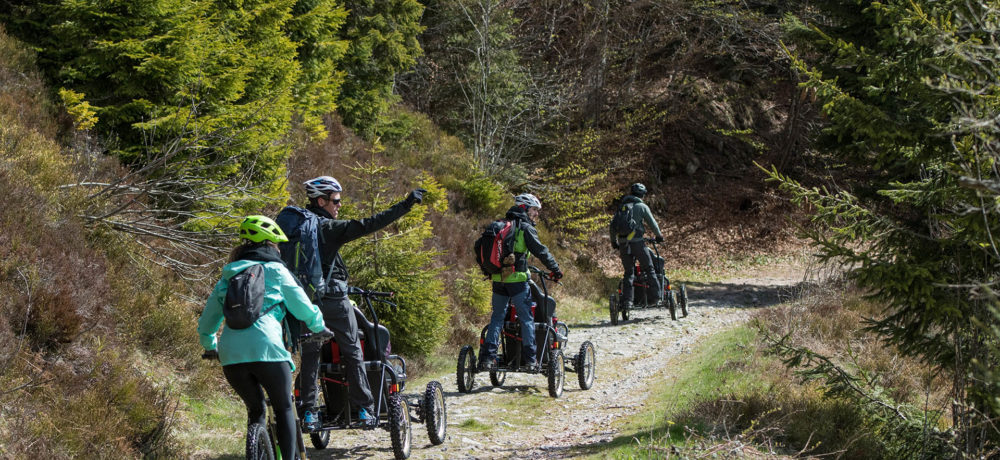 Découvrez de merveilleuses sensations de descente grâce aux fauteuils tout terrain CIMGO.